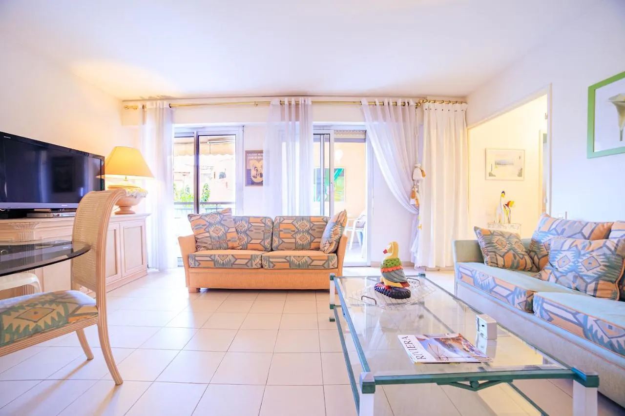 Appartement Les Allees Cannes 0*,